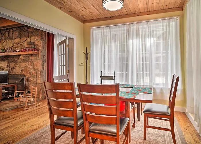 Top-Tier Hotels in Newport Beach Area